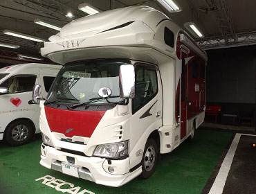 TOYOTA カムロード GDY281改(2023年) に RECARO(レカロ) LX TOYOTA カムロード GDY281改(2023年) に RECARO(レカロ) LX