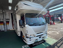 TOYOTA@J[h@GDY281i2023Nj@Ɂ@RECAROiJj@SR-C@UT100@A/R@RED@~E@