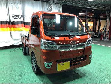 DAIHATSU　ハイゼットトラック　S510P（2021年）　に　RECARO（レカロ）　RCS　BKシェル/REDメッシュ　装着