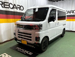 DAIHATSU@Ag[@S710i2023Nj@Ɂ@RECAROiJj@SR-C@UT100H@A/R@BK@V[gq[^[t@