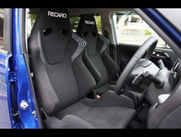 Recaro レカロシート Honda N Oneにレカロ Sr 6 Kk100s Bk 2脚 装着