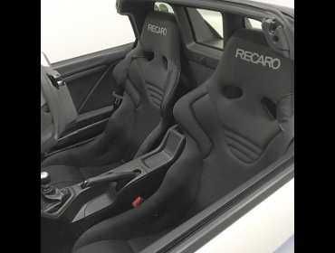 RECARO（レカロシート）　HONDA　S660　JW5にレカロ　RS-G　SK　BK/BK　×2脚　装着