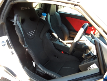 RECARO（レカロシート） HONDA S660 JW5にレカロ RS-G GK100 BK/BK 装着