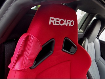 RECARO（レカロシート）　HONDA　S660　JW5にレカロ　SR-7　KK100　RED　装着