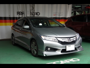 HONDA@tCX@nCubgEX@GM4i2016Nj@Ɂ@RECAROiJjV[g