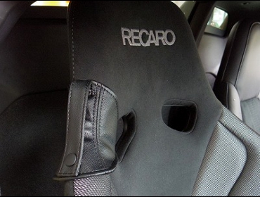 RECARO（レカロシート）　HONDA　S660（2018年6月）　に　レカロ　RS-G　GK　BK/SIL　装着