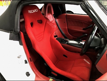 HONDA　S2000　AP1（2004年7月）　に　RECARO（レカロ）　RS-GS　RED　装着