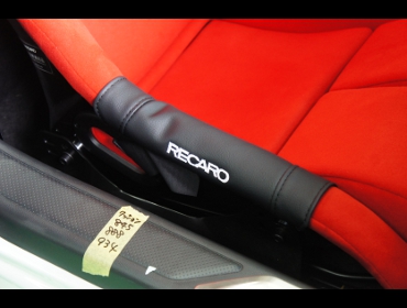 HONDA　S660　JW5（2016年）　に　RECARO（レカロ）　RS-GS　RED　装着