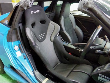 HONDA　S660（2015年）　に　RECARO（レカロ）　RS-G　GK　BK/SIL　シートヒーター付き　装着