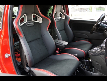 RECAROiJV[gj@@ABARTH@Aog@695gu[gtF[@Ɂ@RECARO@SP-X Avant CL210iJ[{obNVFj@~2r@