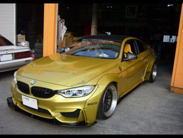 BMW@M4RECAROiJjV[g