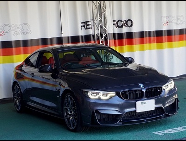 BMW@M4@Ɂ@RECAROiJjV[g