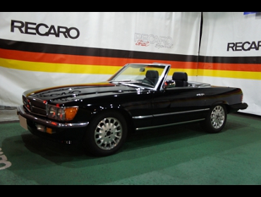 RECARO（レカロシート）　Mercedes Benz（ベンツ）　380SL　R107　1985年　に　オルソペドDL220HV　×2脚　装着