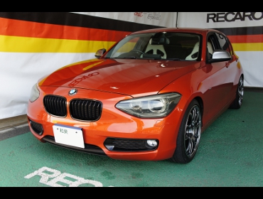 BMW@F20@Ɂ@RECAROiJjV[g