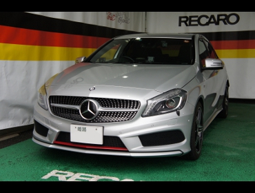 Mercedes Benz@xcA250SPORT@Ɂ@RECAROiJjV[g