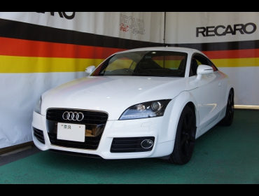 Audi@TT@8Ji2013Nj@Ɂ@RECAROiJjV[g