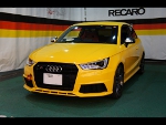 RECARO（レカロシート）　Audi　に　RECARO（レカロ）　RS-GS　RED　装着