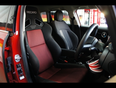 【未開封品】RECARO SR-VF 運転・助手席 カローラスポーツシートレール