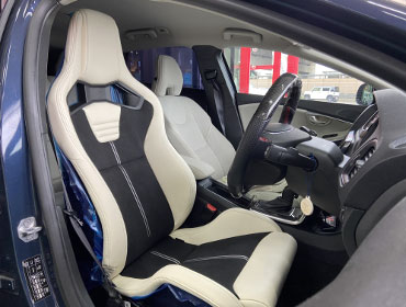VOLVO@V40@NXJg[@MB5204Ti2013Nj@Ɂ@RECAROiJj@X|[cX^[CL210H@@J[{obNVF@