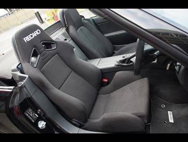 RECARO@SR-7 KK100@BK