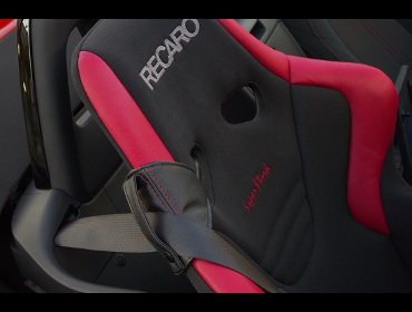 RECARO（レカロシート）　MAZDA　ロードスター　ND5RCにレカロ　限定　RS-G　スーパーシュタルクNUH（シートヒーター付き）　装着