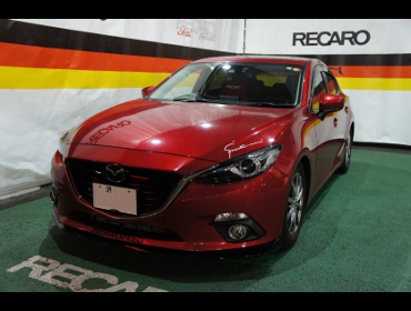 MAZDA@ANZ@BM2FS@Ɂ@RECAROiJjV[g