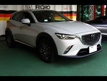 MAZDA@CX-3@Ɂ@RECAROiJjV[g