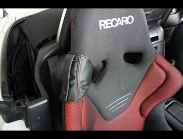 RECARO（レカロシート）　MAZDA　ロードスター　ND5RC（2015年）　に　RECARO（レカロ）　RS-G　GK　BK/RED　装着