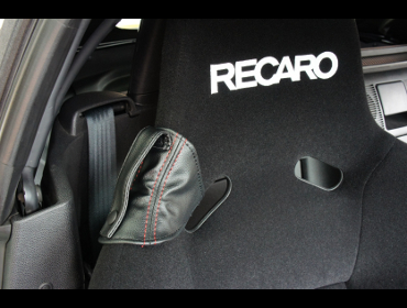 Mazda ロードスター Nc に Recaro レカロ Sp Gポールポジション 装着