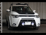 RECARO(レカロシート) MITSUBISHI アウトランダーPHEV GG2Wにレカロ SR-7F Lassic H RED/RED ×2脚 装着