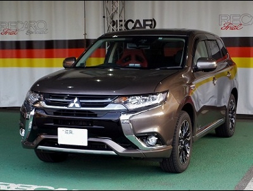 MITSUBISHI@AEg_[@PHEV@GG2W@Ɂ@RECAROiJjV[g