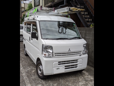 MITSUBISHI　ミニキャブバン　4WD　DA17V　4WD　MT車（2020年）　に　RECARO（レカロ）　SR-7F　GK100　BK/BK　アームレスト付き　装着