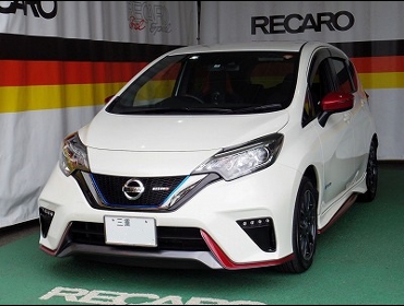 NISSAN@m[g@ep[@Ɂ@RECAROiJj@X|[cX^[~ebhGfBV@RED/BK@