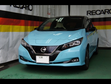 NISSAN@[t@ZE1@Ɂ@RECAROiJj@X|[cX^[@CL210H@@