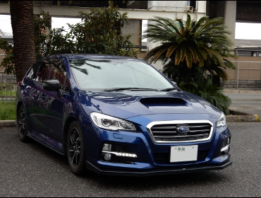 SUBARU@H[O@VM4RECAROiJjV[g