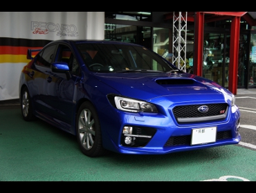 SUBARU@WRX@STI@VAB@Ɂ@RECAROiJjV[g