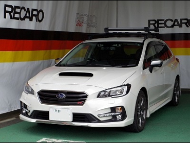 SUBARU@H[OSTI@Ɂ@RECAROiJjV[g