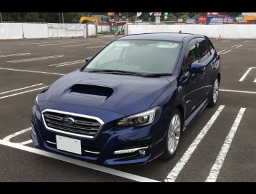 SUBARU@H[O@VM4@Ɂ@RECAROiJjV[g