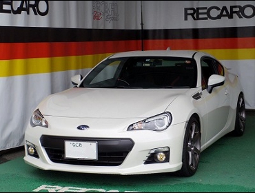 SUBARU@BRZ@ZC6i2012Nj@Ɂ@RECAROiJjV[g