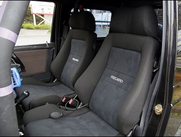 RECARO（レカロシート） SUZUKI ジムニー JA11にレカロ エルゴメドD BK