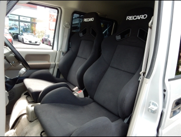 RECARO（レカロシート） SUZUKI エブリィ DA64Vにレカロ SR-7 KK100 BK