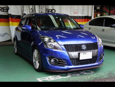 SUZUKI@XCtgX|[c@ZZC32Si2012Nj@Ɂ@RECAROiJj@RS-GS@RED@