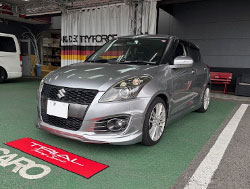 SUZUKI@XCtgX|[c@ZC32Si2012Nj@Ɂ@RECAROiJj@SR-S@BK100@BK/RED@