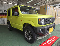 SUZUKI@Wj[@JB64Wi2025Nj@Ɂ@RECAROiJj@SR-C@UT100H@RED@V[gq[^[t@~E@