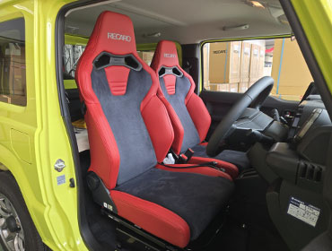 SUZUKI@Wj[@JB64Wi2025Nj@Ɂ@RECAROiJj@SR-C@UT100H@RED@V[gq[^[t@~E@