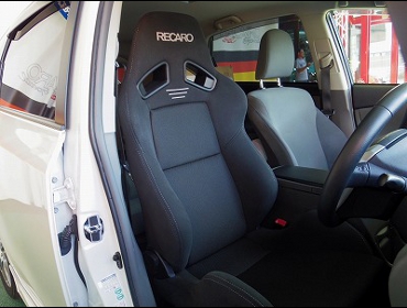 RECARO レカロ レール トヨタ プリウスα 7人乗り用