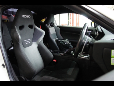 RECARO（レカロシート） TOYOTA 86 ZN6（2013年） に RECARO（レカロ ...