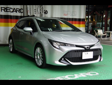 TOYOTA@J[X|[c@NRE210Hi2019N5j@Ɂ@RECAROiJj@RS-G@GK@BK/SIL@