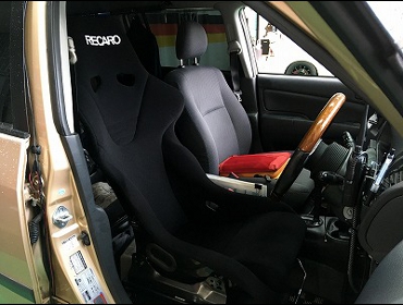 TOYOTA　サクシード　NCP50系　に　RECARO（レカロ）　RS-GE　シートヒーター付き　装着