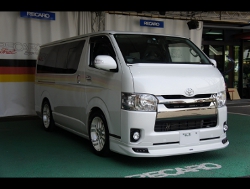 TOYOTA@nCG[X@4^@KDH201@2015N@Ɂ@RECAROiJj@SR-7F@Lassic@BK@A/R^Cv@~2r@